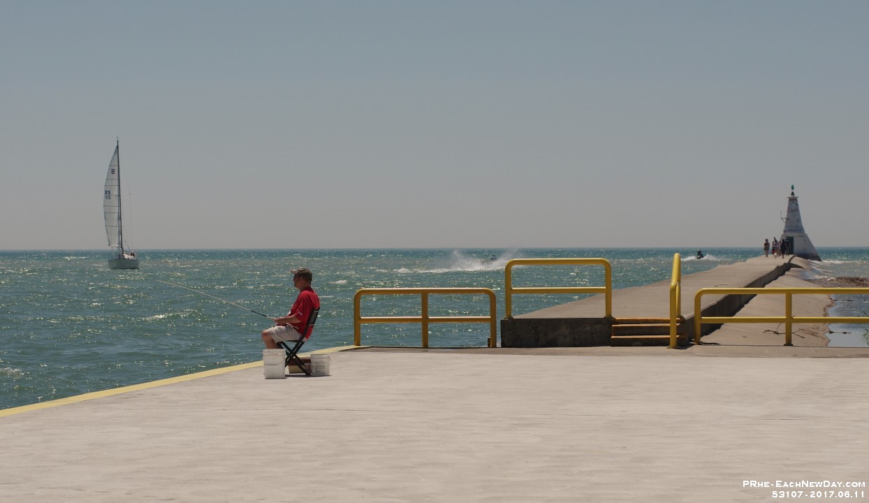 53107RoCrCo - Our Point Pelee Adventure - A lovely day at Erieau Beach